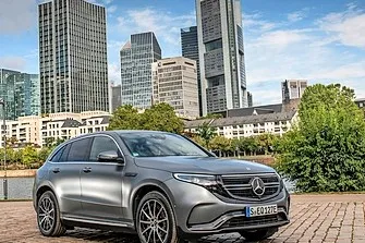 Mercedes-Benz EQC 400 4Matic: 84 oder 81 Cent je Kilometer bei 36 oder 48 Monaten Haltedauer.