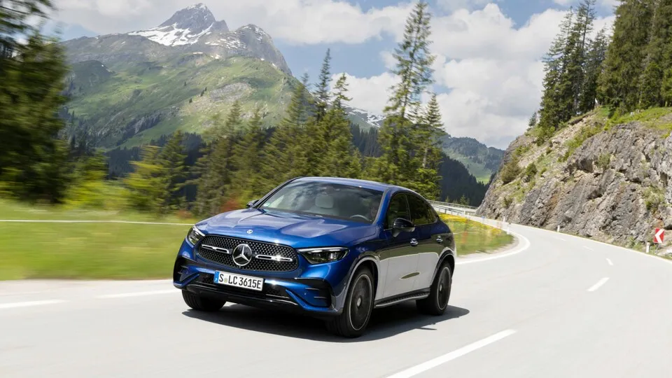 Mercedes bietet den GLC ab sofort auch als Coupé an.