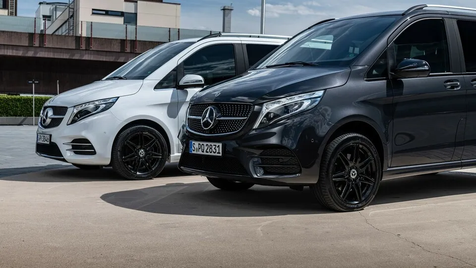 Mercedes-Benz V-Klasse mit Luftfederungssystem AIRMATIC // Mercedes-Benz V-Class with AIRMATIC air suspension system
