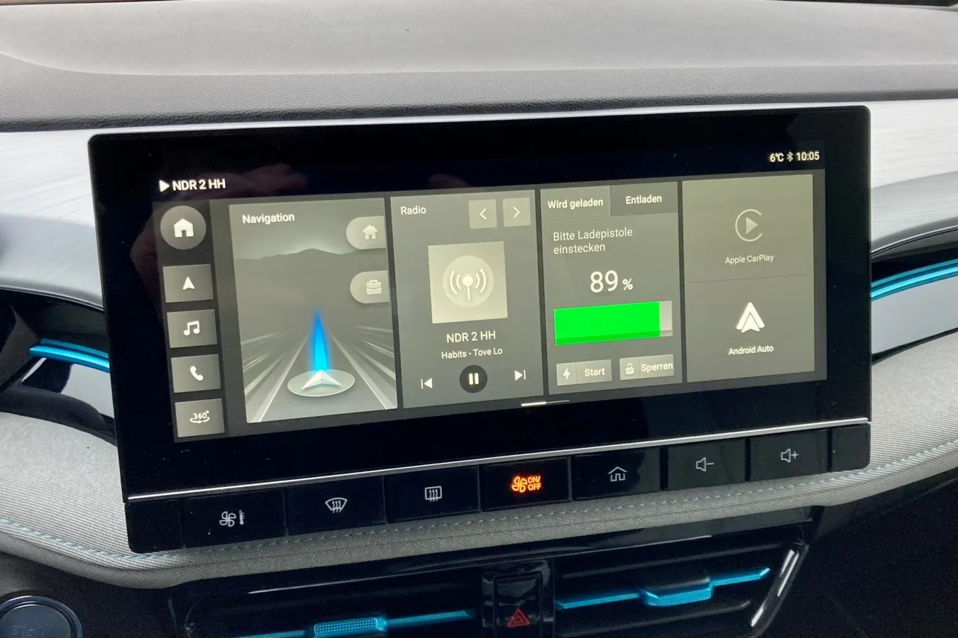 Einfache Bedienung im MG 5, neben den digitalen Funktionen gibt es weiterhin Tasten und Knöpfe.
