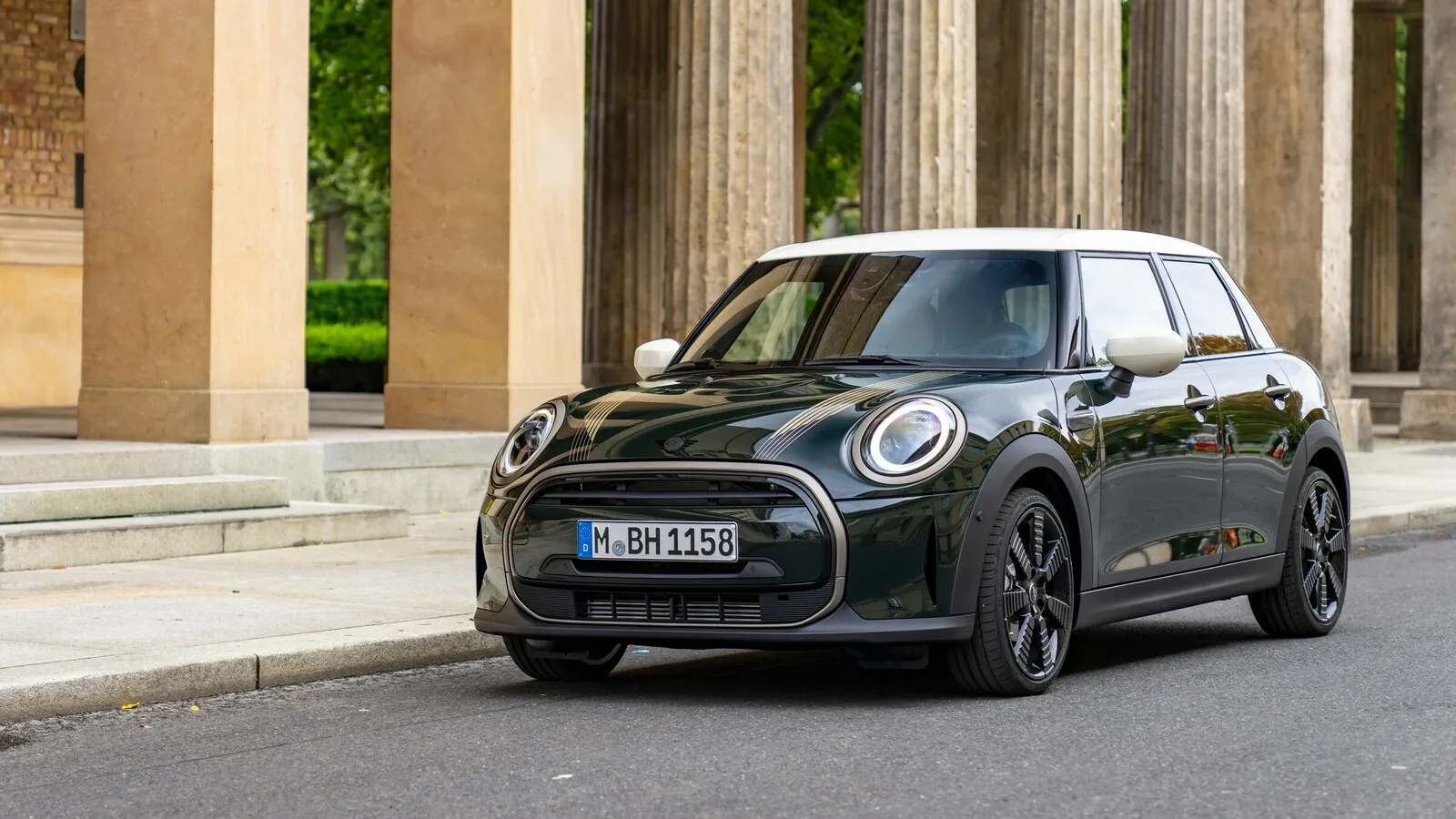 Mini One Automatik: Fast 100 Euro teurer werden Arbeit und Teile für den Mini One (1.148 Euro), der sich auf Platz 5 der Hitliste einreiht.
