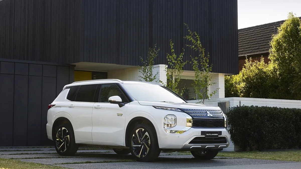 Ob der neue Outlander Plug-in-Hybrid nach Europa kommt, ist dagegen weiterhin nicht sicher.