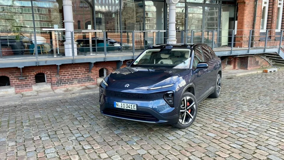 Mit dem EL7 gibt Nio in Deutschland sein Debüt im SUV-Segment.