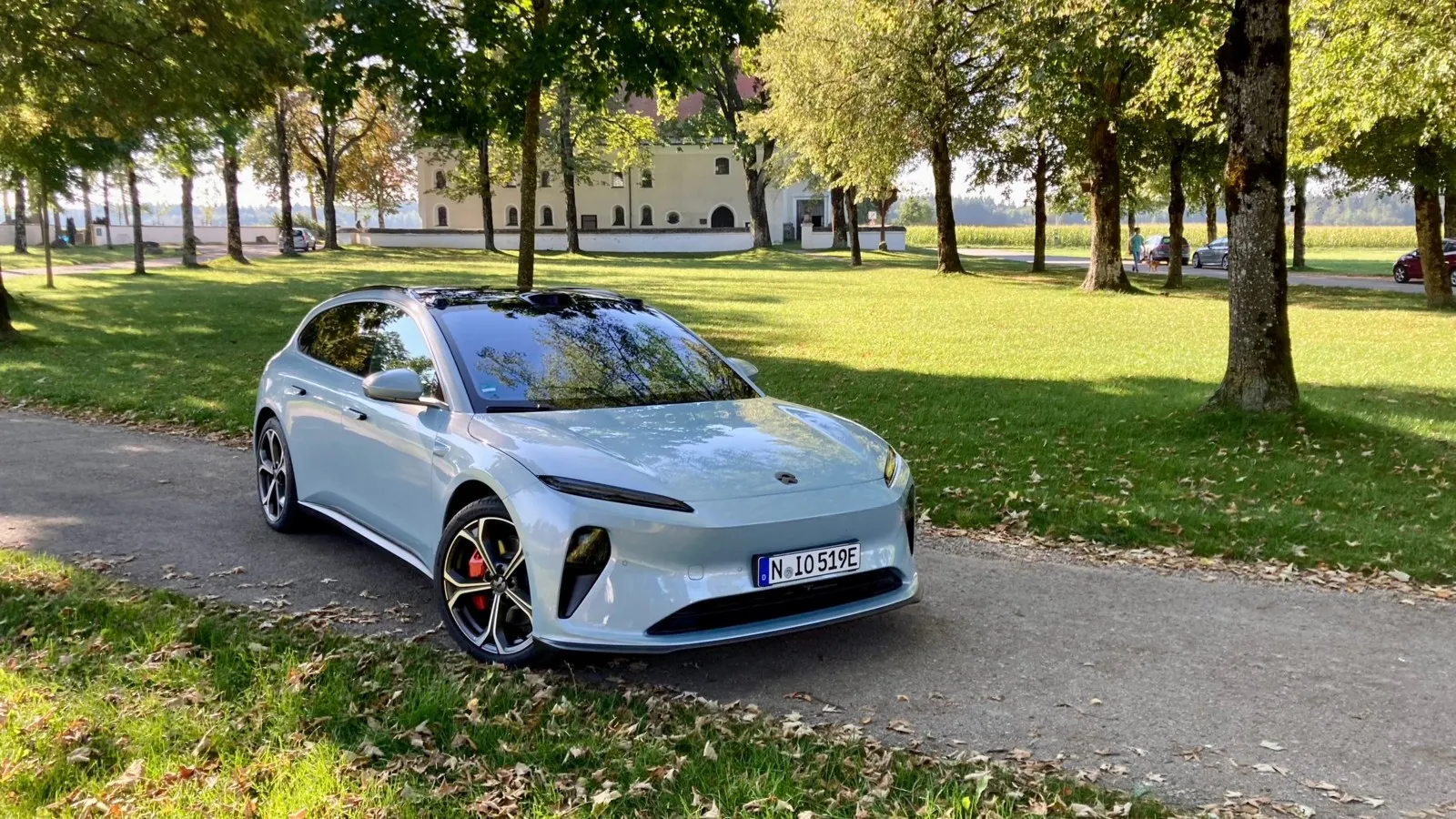 An der Front unterscheidet sich der ET5 Touring nicht von der Limousine.