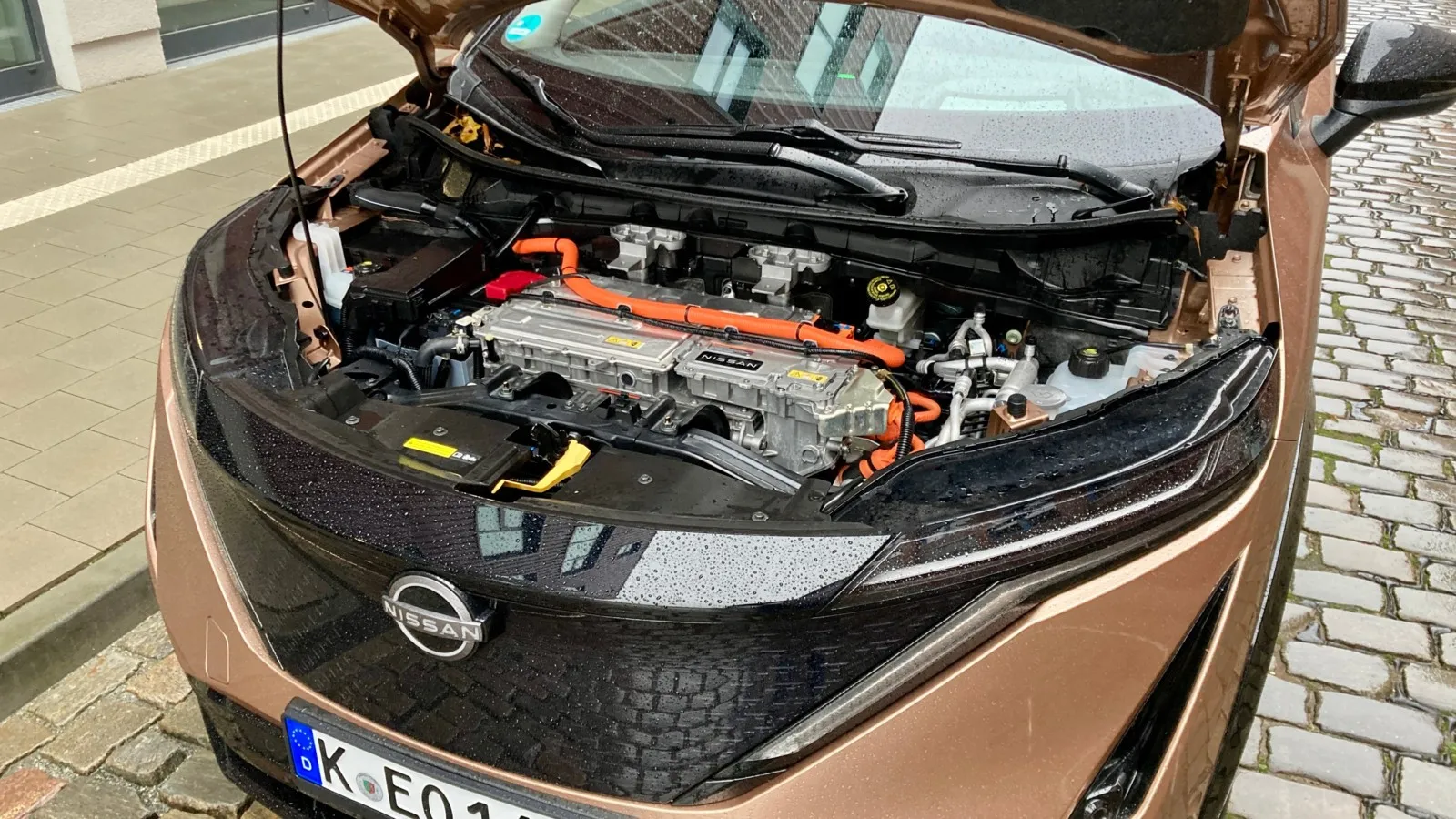 Ein Gepäckfach vorn (Frunk) hat Nissan für den Ariya jedoch nicht vorgesehen.