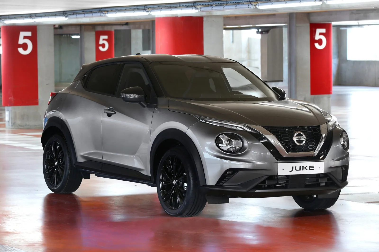 Nissan Juke 1.0 DIG-T DCT Acenta: 53 oder 50 Cent Betriebskosten je Kilometer bei 36 oder 48 Monaten Haltedauer.