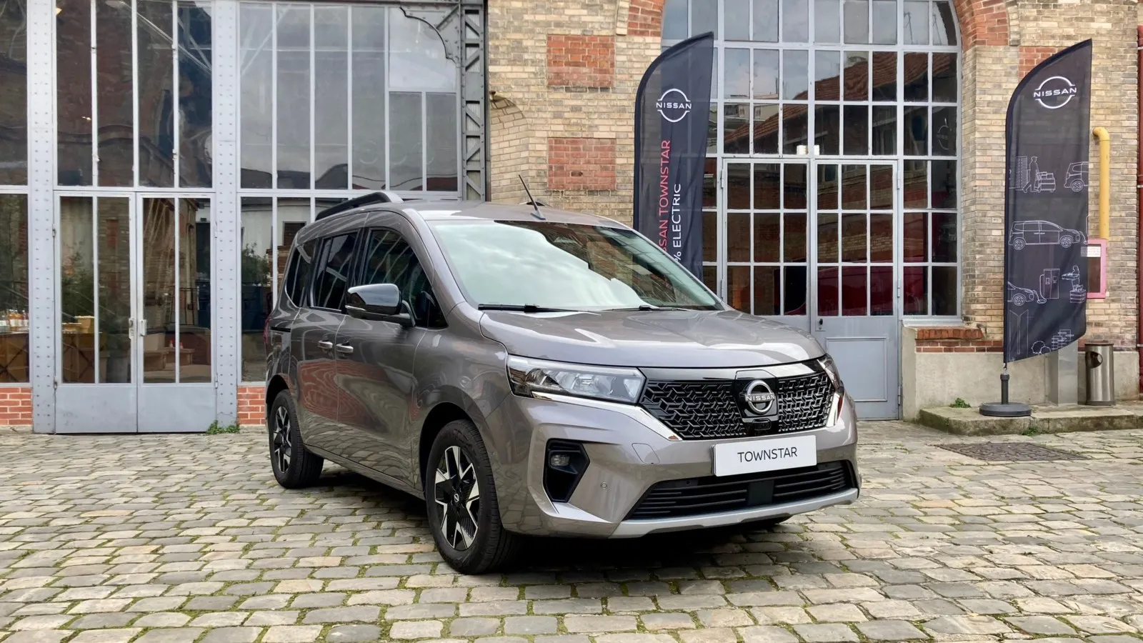 Noch in diesem Jahr soll der Nissan Townstar EV auch als Kombi kommen.