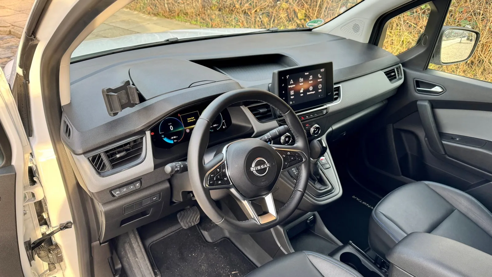 10-Zoll-Digitalinstrumente gibt es im Townstar EV optional ab dem N-Connecta-Level.
