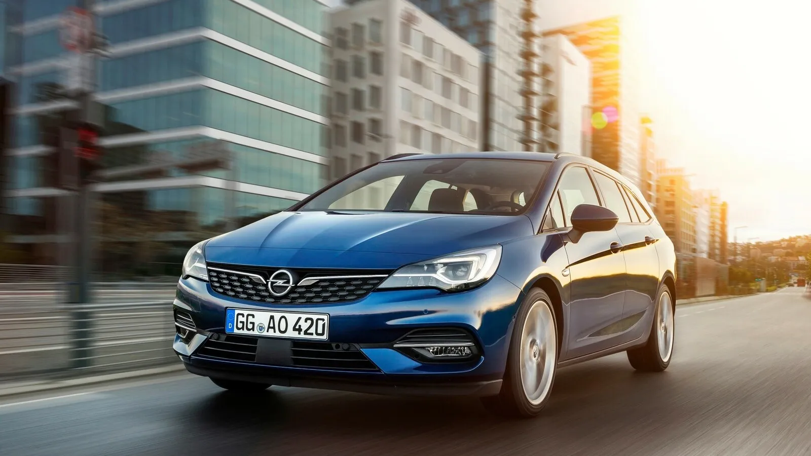 Für den Opel Astra Sports Tourer 1.5 D, unter dessen Motorhaube 122 PS werkeln, werden Wartungskosten von rund 1.590 Euro fällig.