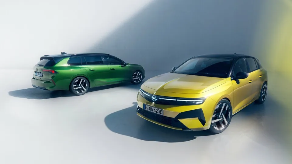 Opel öffnet die Bestellbücher für den Astra.