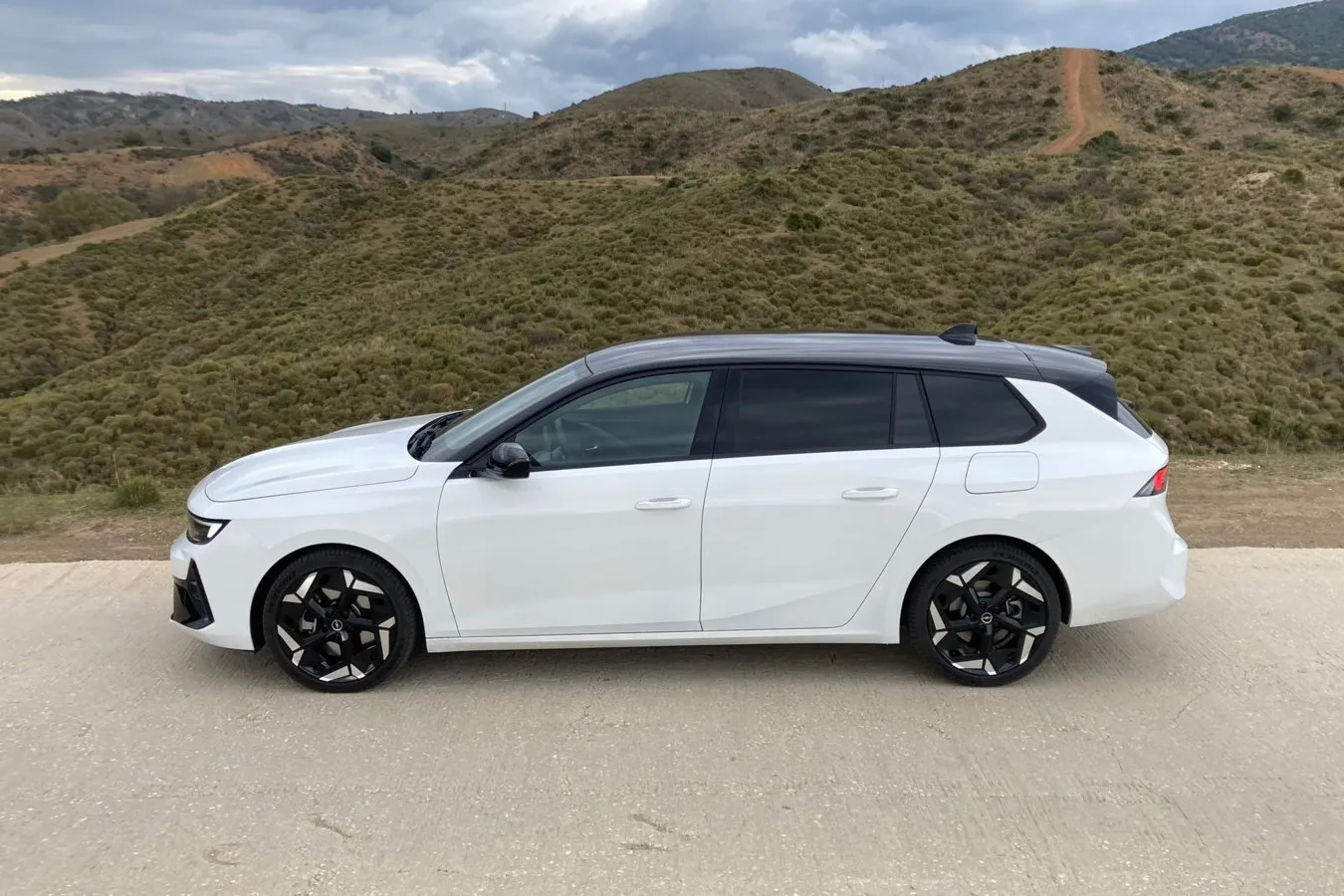 Das Felgendesign – im Astra 18 Zoll, im Grandland 19 Zoll – bleibt den GSe-Modellen vorbehalten.