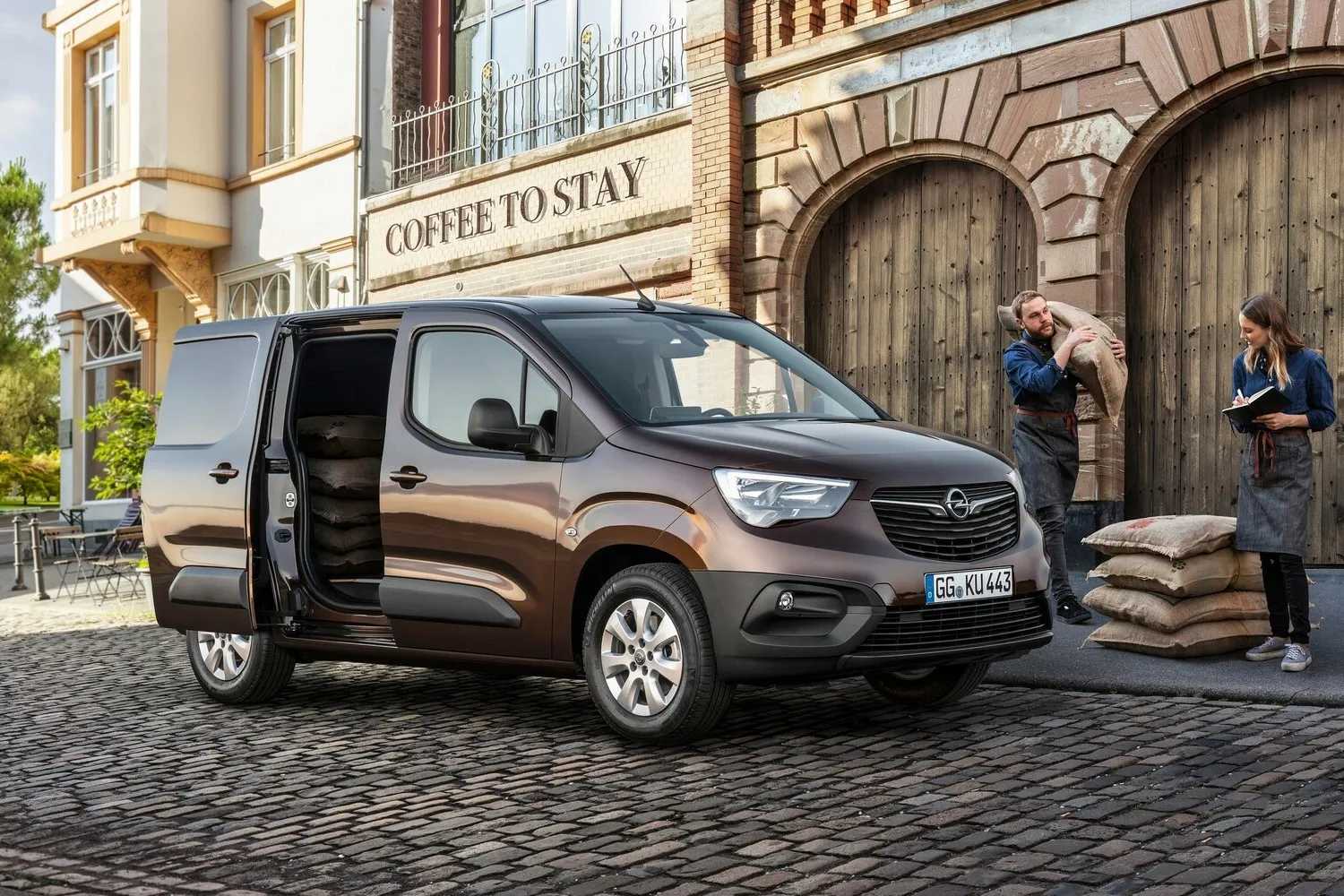 Platz 7: Mit knapp 1.100 Euro Folgekosten ist der Opel Combo Cargo 1.5 D das teuerste Exemplar des französisch-japanisch-deutschen Quartetts.
