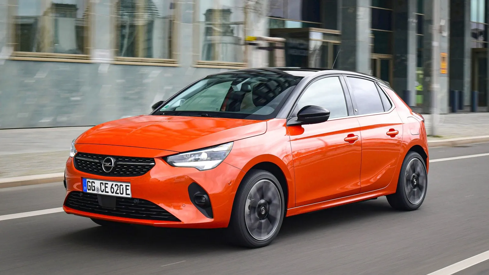 Opel Corsa-e: Mit Gesamtwartungskosten von 912 Euro liegt der Rüsselsheimer Elektro-Corsa sicher in den Top Five der Wartungs-Geizhälse.