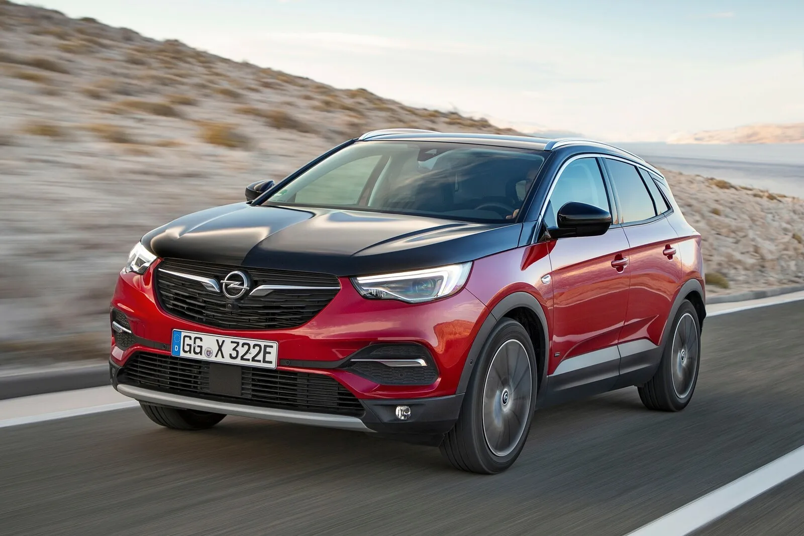 Platz 8: Für Opels Grandland X Plug-in-Hybrid werden Gesamtwartungskosten von knapp 1.280 Euro fällig.