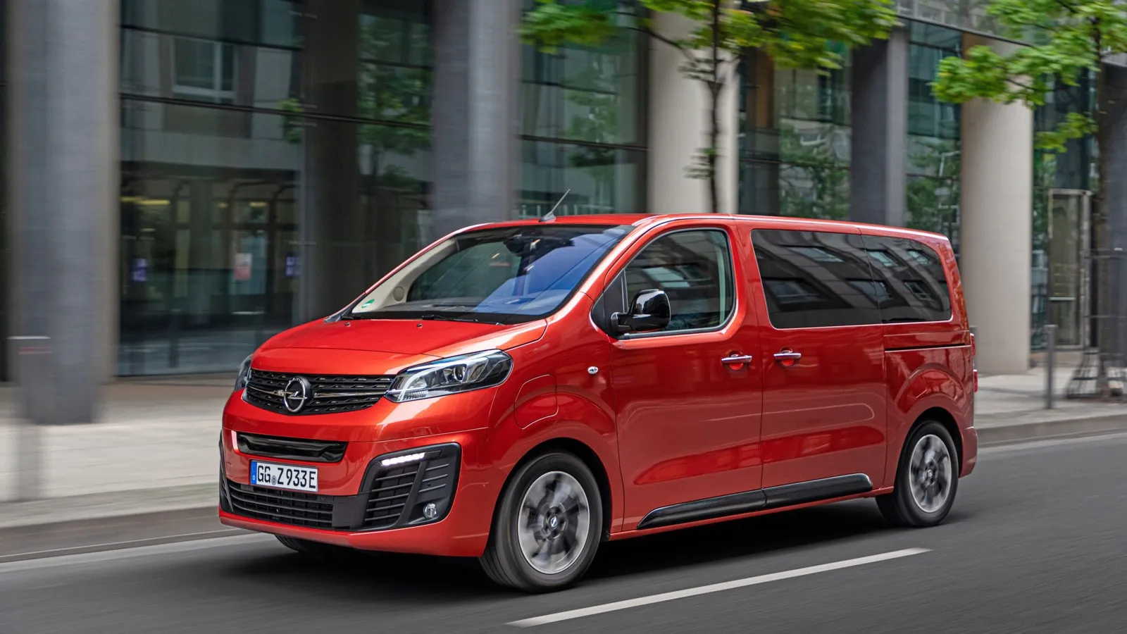 Opel Zafira-e Life: Mit fast 1.200 Wartungskosten ist der Rüsselsheimer das teuerste Modell im Stellantis-Toyota-Quintett.