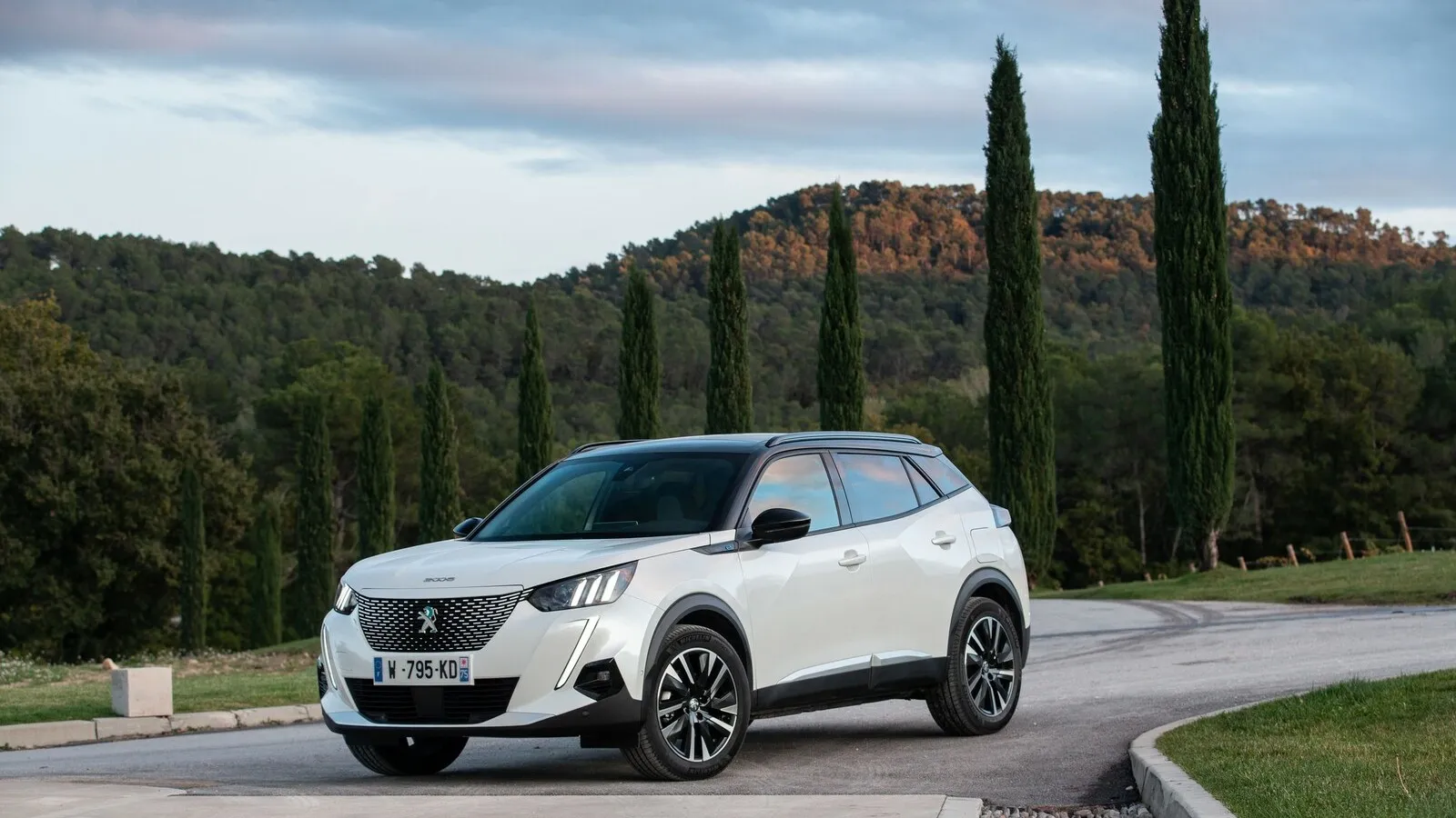 Platz 7 mit 48,2 Prozent Händlereinkaufswert: der Peugeot 2008 1.2 Puretech 130 Active.
