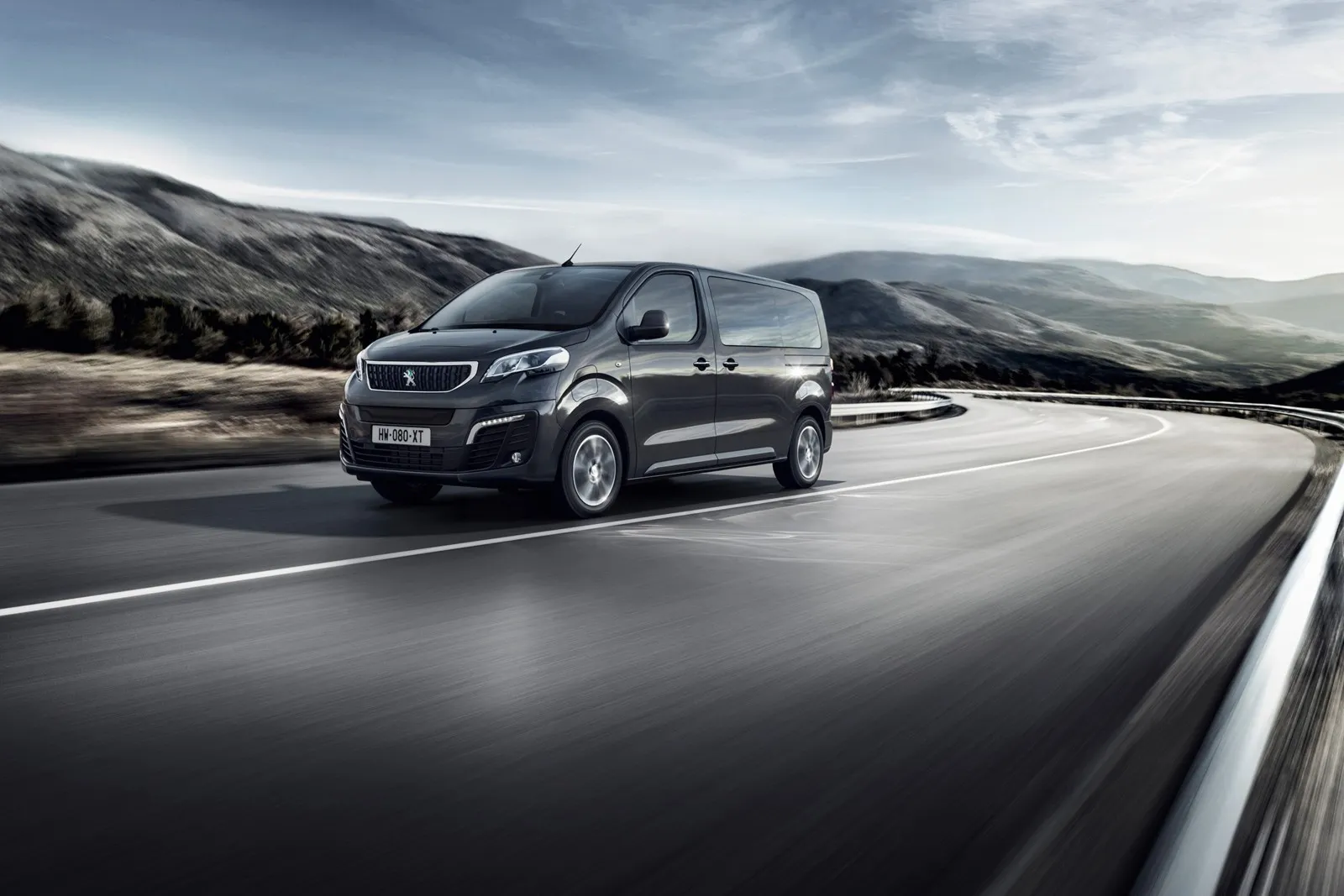 Peugeot e-Traveller: Der französische Plattform-Bruder des Citroen liegt mit rund 1.050 Euro Wartungskosten praktisch gleichauf.