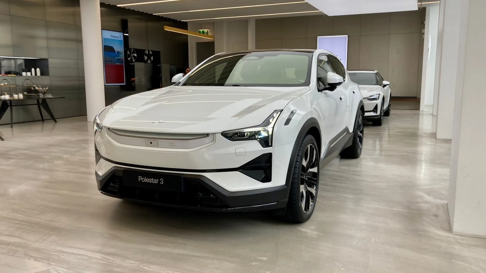 Die „Thors Hammer“-Leuchtengrafik hat Polestar jetzt auf das komplette Scheinwerferdesign übertragen.