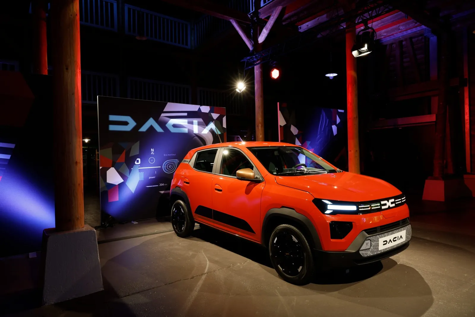 Die Neuauflage des rein elektrischen Dacia Spring kommt im September 2024 auf den Markt.