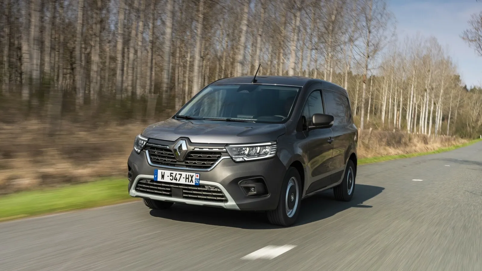 Platz 3 sichert sich der Renault Kangoo Rapid Blue dCi 95 (933 Euro).