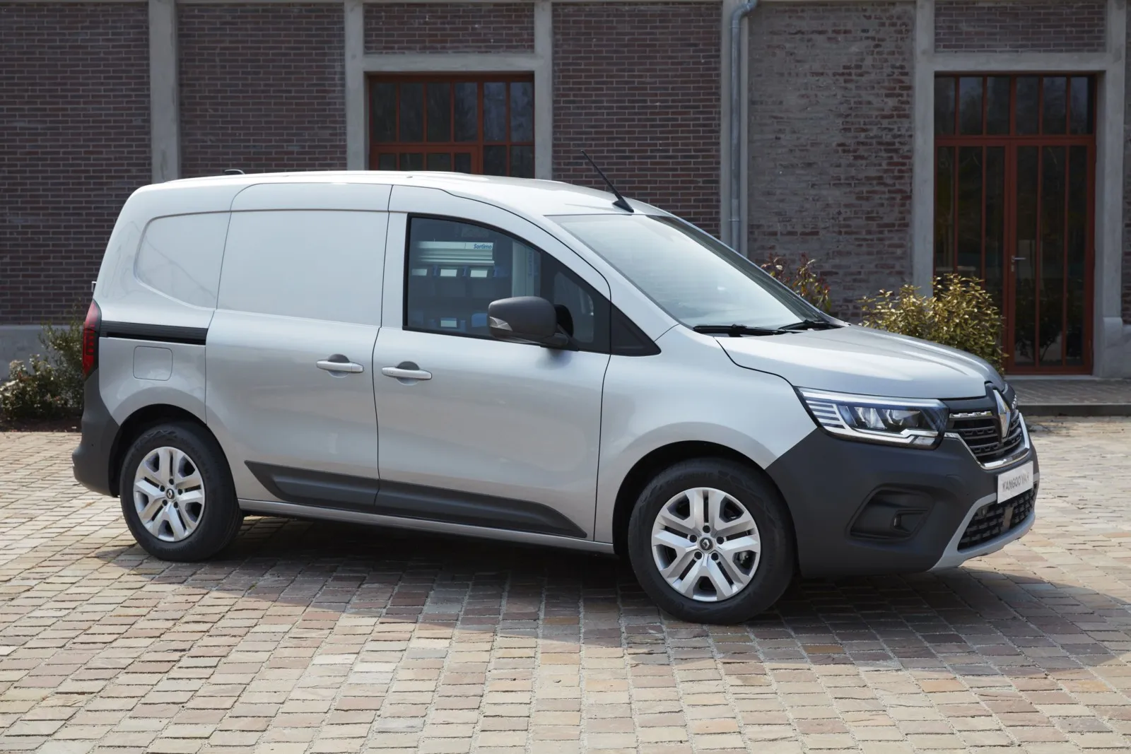 Platz 9 mit 38,4 Prozent Händlereinkaufswert: der Renault Kangoo Rapid TCe 130 Start.