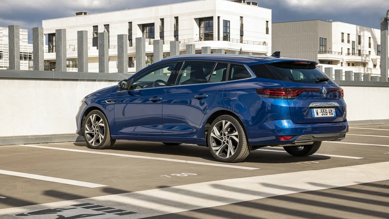 Platz 9 mit 41,4 Prozent Händlereinkaufswert: der Renault Megane Grandtour TCe 140 Business Edition (Bild: Plug-in-Hybrid).