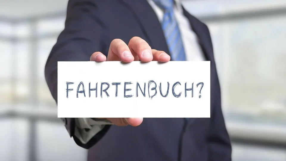 Vimcar ließ eine Umfrage zum Thema Fahrtenbuch durchführen. Das Ergebnis: Die meisten Nutzenden bevorzugen die digitale Variante.