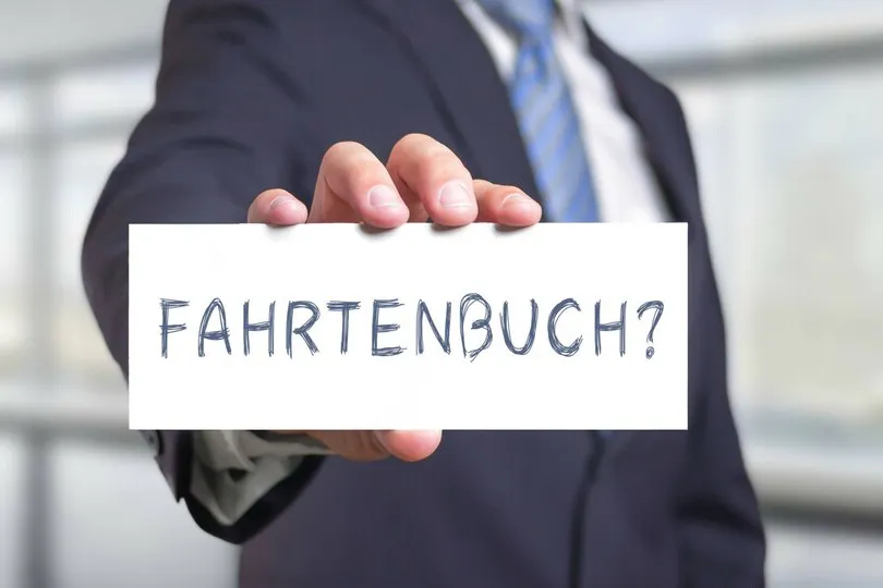 Vimcar ließ eine Umfrage zum Thema Fahrtenbuch durchführen. Das Ergebnis: Die meisten Nutzenden bevorzugen die digitale Variante.