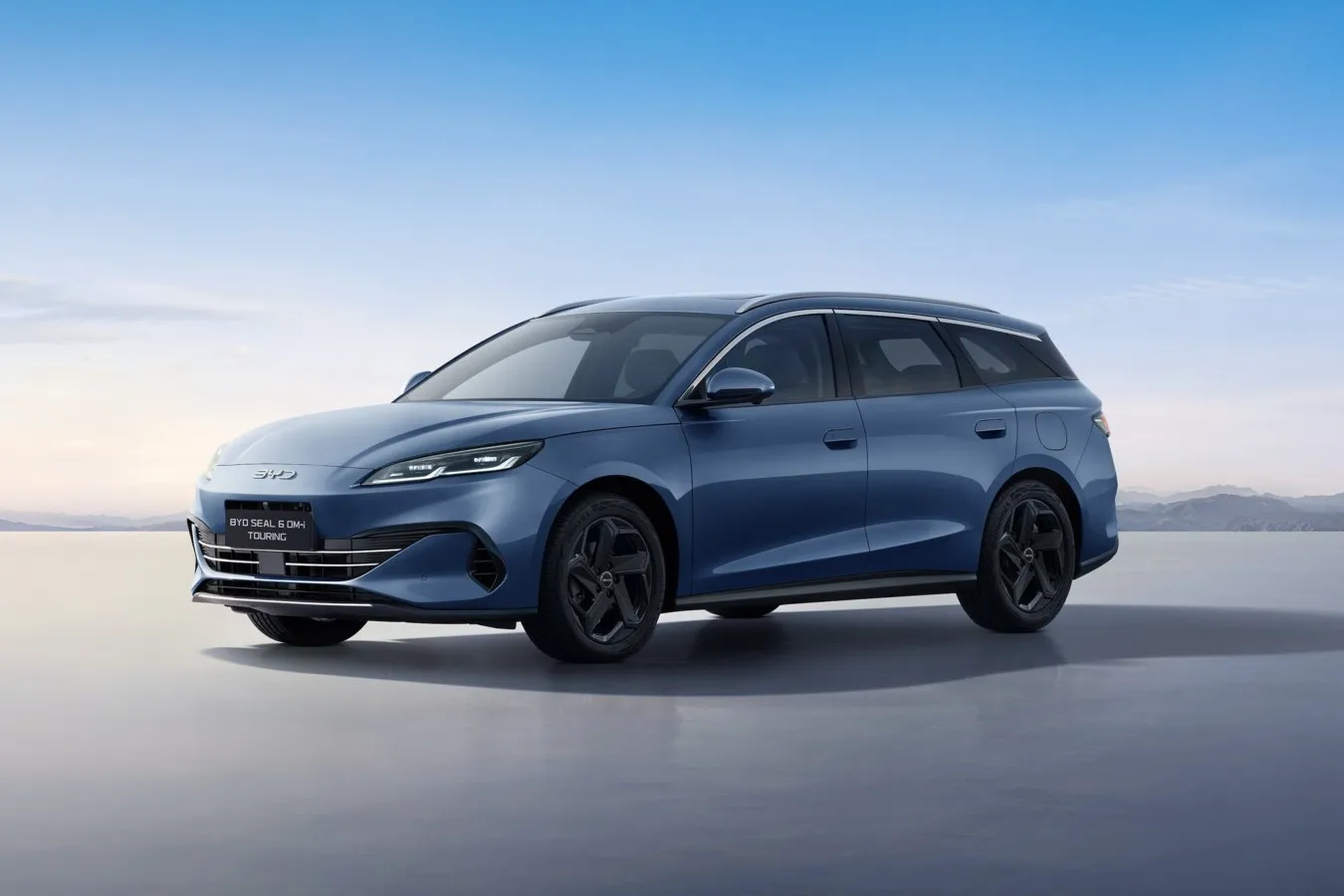 Seal 6 DM-i Kombi heißt ein neues und auf den europäischen Autogaumen zugeschnittenes  Modell von BYD.