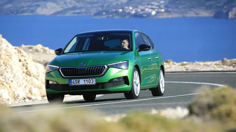 Škoda Scala: Zwischen den Welten