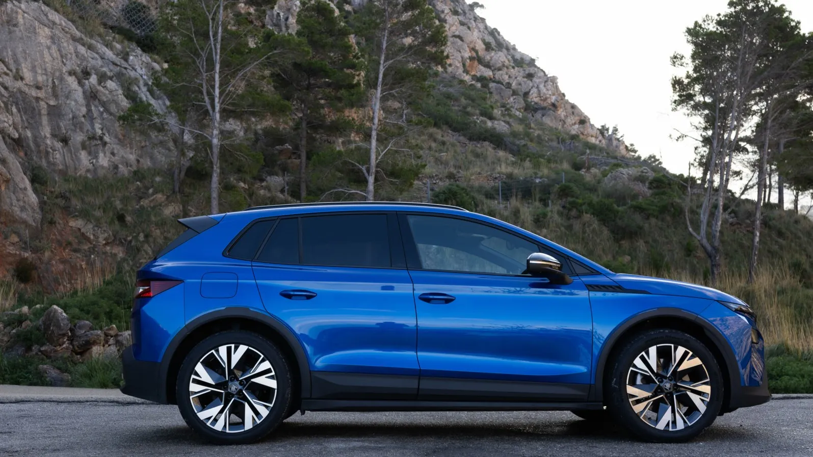 4.48 Meter lang, 1.88 Meter breit und 1.62 Meter hoch ist das Kompakt-SUV Elroq.