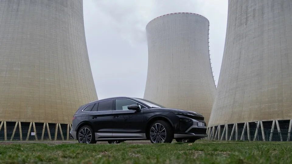 Kassenschlager in neuem Gewand: Skoda Enyaq geht in die nächste Generation und das sowohl als SUV als auch Coupé.