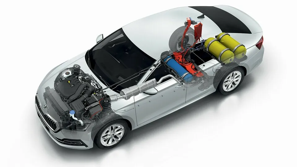 Das Angebot an Erdgas-Fahrzeugen (im Bild der Skoda Octavia G-Tec) wird immer weniger. Analog sinkt die Zahl der Erdgas-Tankstellen.