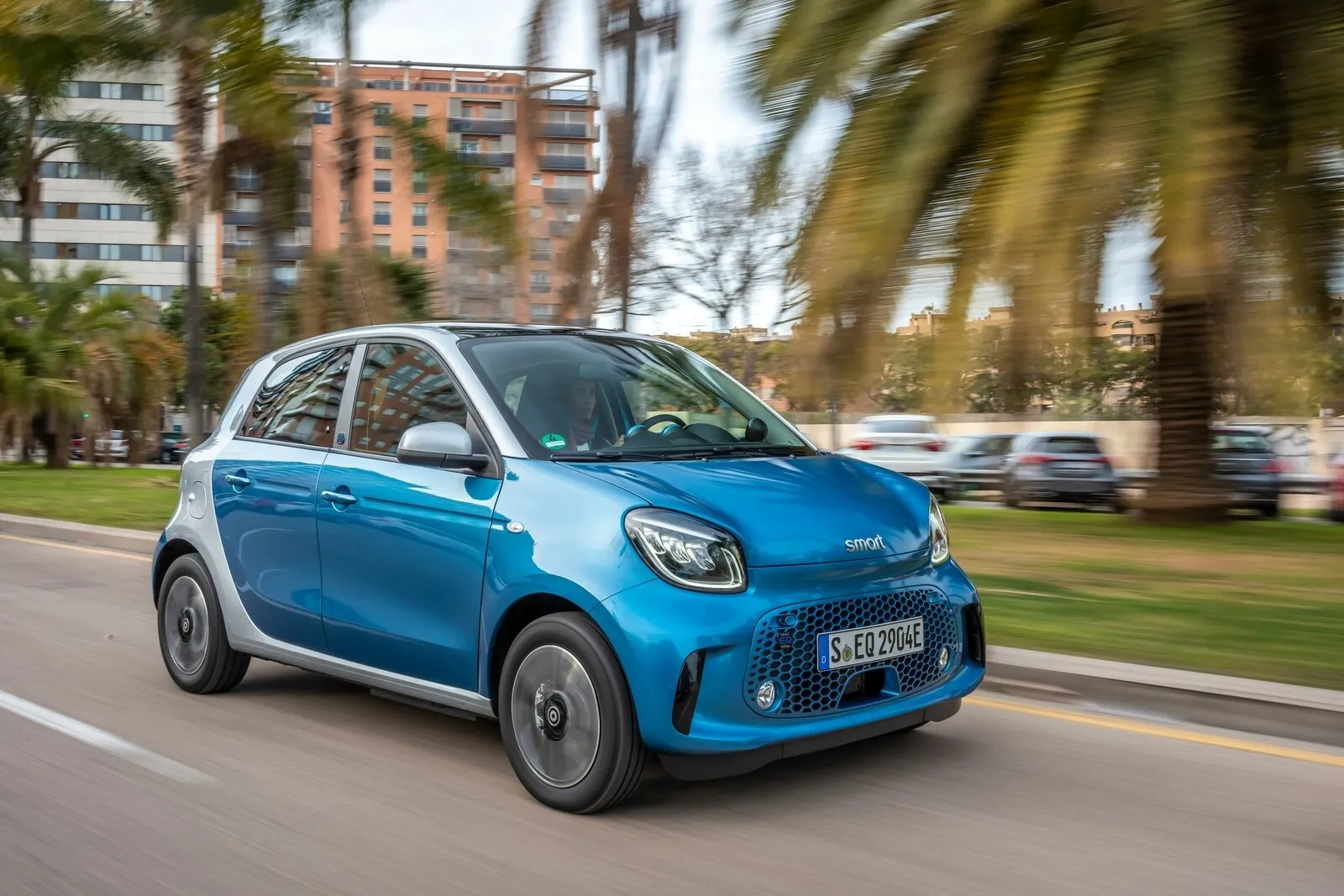 Platz 11 mit 33,5 Prozent Händlereinkaufswert: der Smart EQ Forfour Passion.