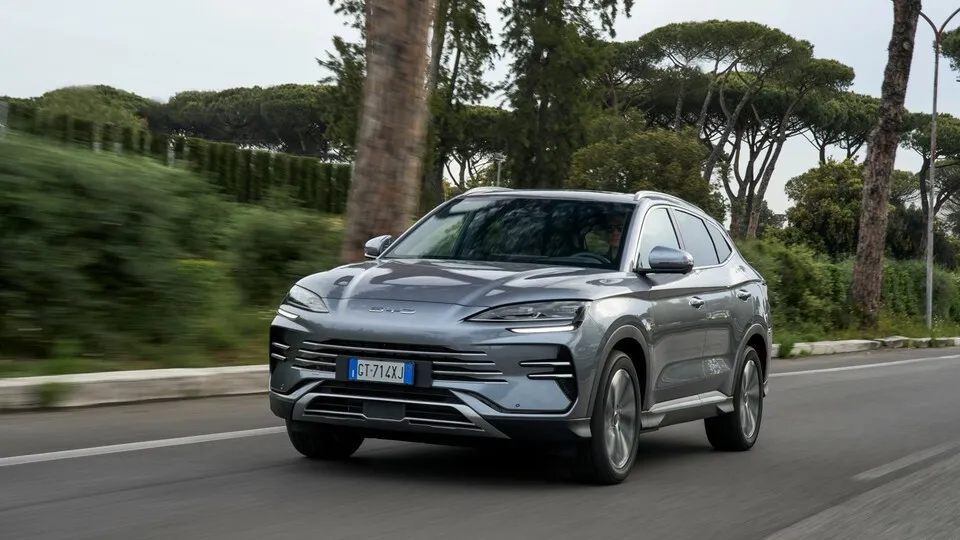 Der BYD Seal U ist nun auch als Plug-in-Hybrid zu haben