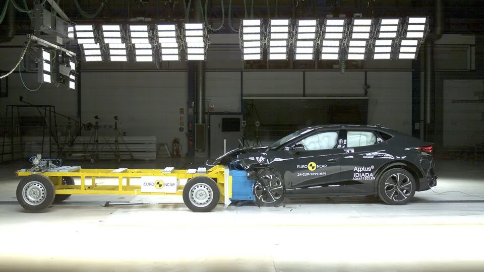 Der kürzlich von Euro NCAP gecrashte Cupra Tavascan konnte sich mit vollen fünf Sternen aus der Affäre ziehen