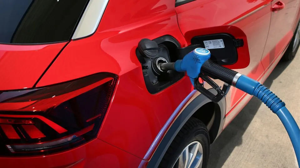 Das Verbrennerverbot bleibt unter Autofahrern umstritten