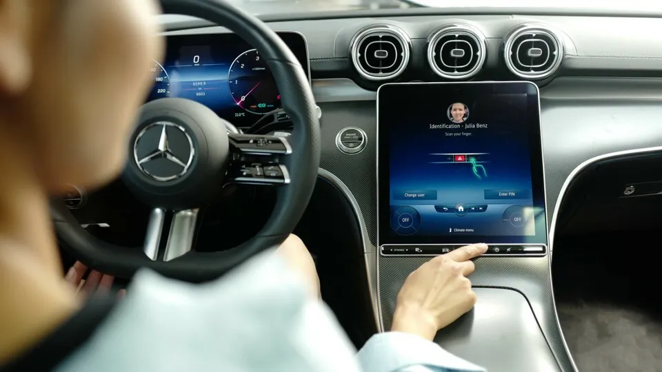 Bei Mercedes kann man per Fingerabdruck zahlen