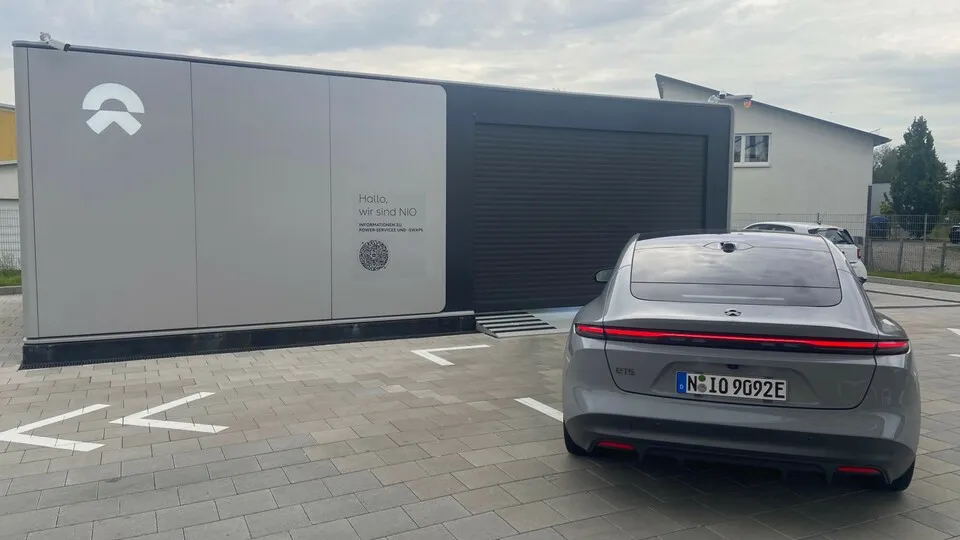 Nio hat für sein Batterietauschkonzept mit Geely einen neuen starken Partner gefunden