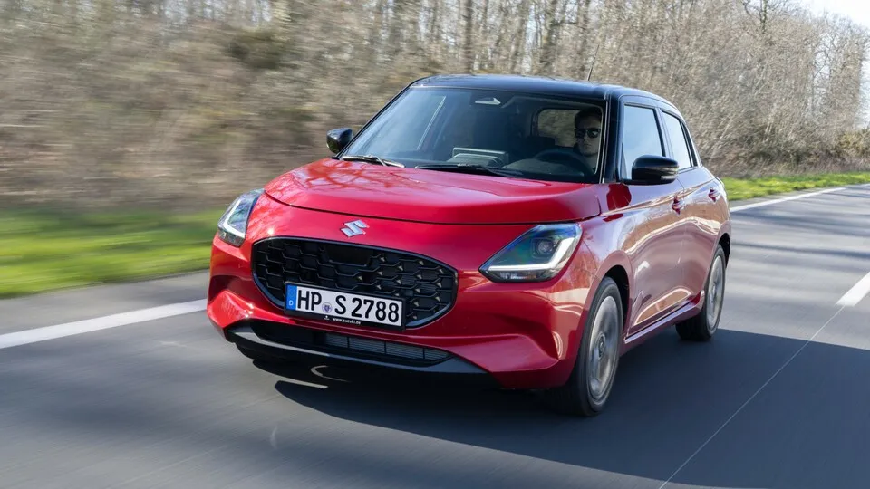 Ab 15.882  Euro netto gibt´s ab sofort die Neuauflage des Suzuki Swift.