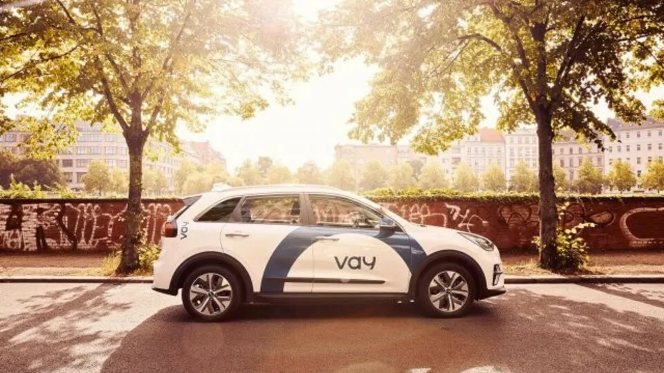 In Hamburg darf Vay seine Carsharing-Autos nun auch ohne Sicherheitsfahrer einsetzen