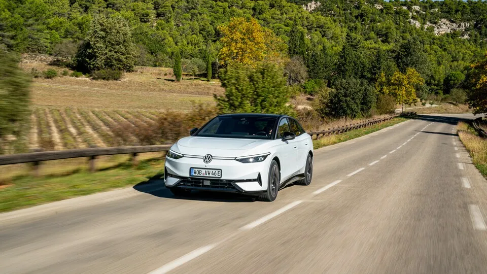Der VW ID.7 geht besonders effizient mit Strom um