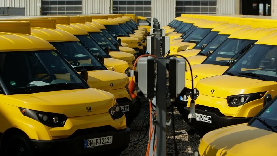Mit dem Streetscooter geht richtig die Post ab
