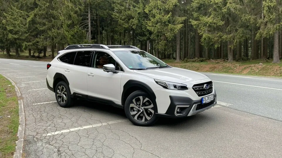 Die sechste Generation des Crossovers Subaru Outback geht an den Start.