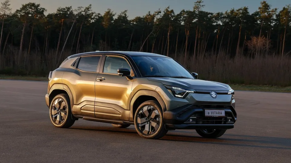 Der Autmobilhersteller Suzuki verkündete seine Technologiestrategie bis 2035. Ein wichtiger Punkt dabei soll die kompakte Elektromobilität spielen – wie beim e Vitara.