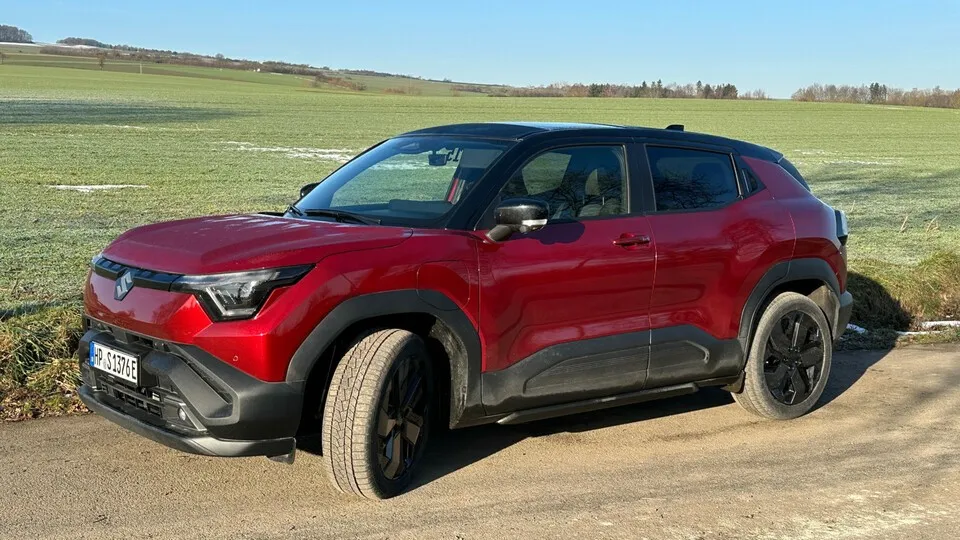 Im Januar 2026 veranstaltete Suzuki eine nationale Presse-Fahrveranstaltung für den neuen e Vitara in Nörten-Hardenberg bei Göttingen. Die Redaktion von bfp – Fuhrpark & Management war vor Ort und verschaffte sich einen Eindruck vom vollelektrischen SUV.