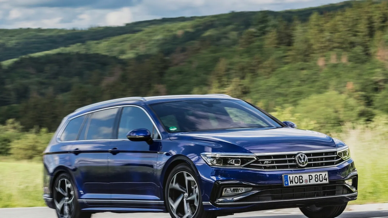 VW Passat Variant 2.0 TDI SCR DSG: Dicht hinter dem Franzosen sichert sich der Wolfsburger mit Wartungskosten von knapp 1.390 Euro Platz 2 im Ranking.