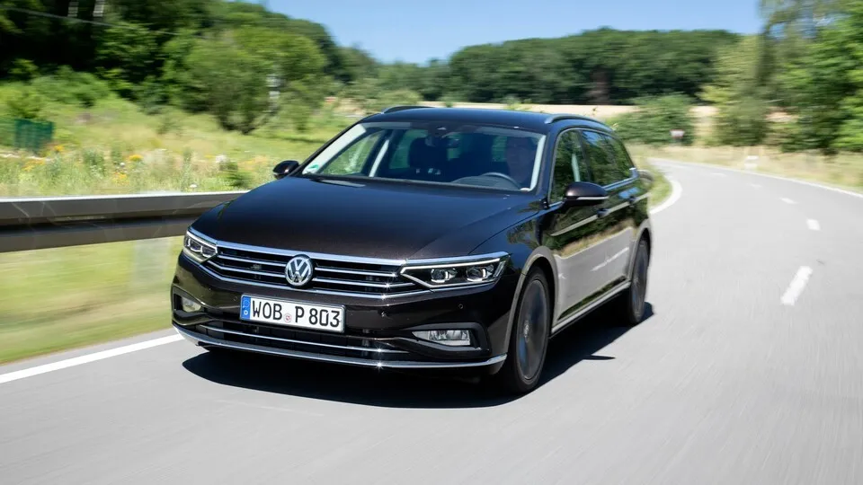 VW Passat: Business-Bestseller weiter verbessert