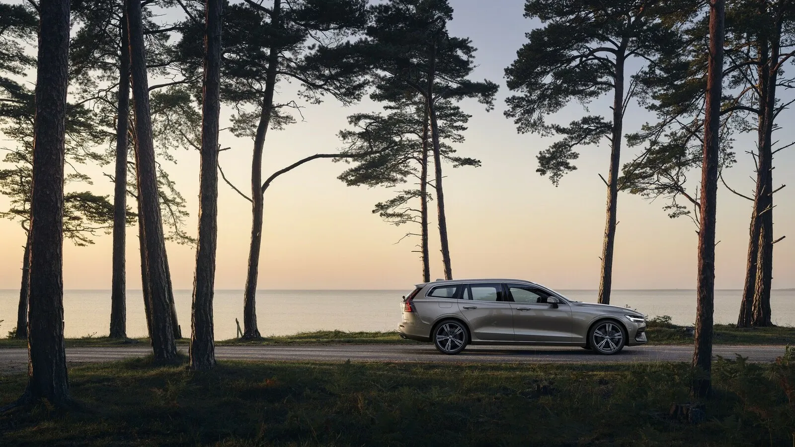 Volvo V60 B4 Diesel: Mit Gesamtwartungskosten von unter 1.800 Euro ist der Schwede der günstigste Premium-Kombi unseres Vergleichs.
