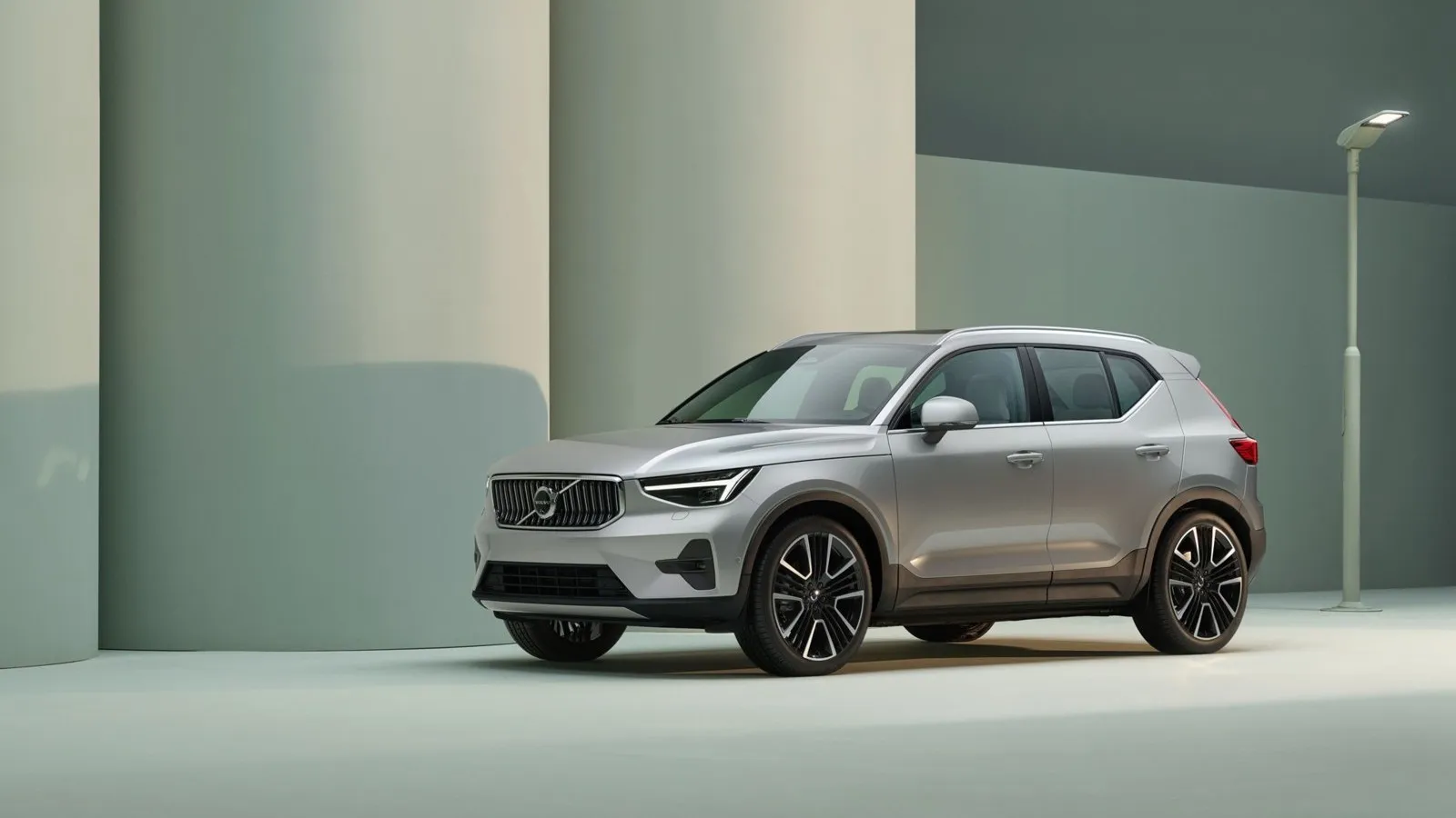 Volvo XC40 B4 Plus Dark AWD: 66 oder 62 Cent je Kilometer bei 36 oder 48 Monaten Haltedauer.